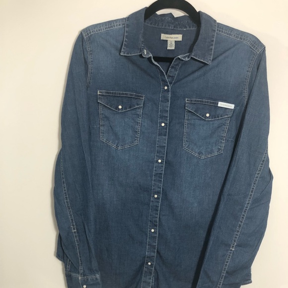 Calvin Klein Jeans Denim/Chambray Shirt - Picture 5 of 5